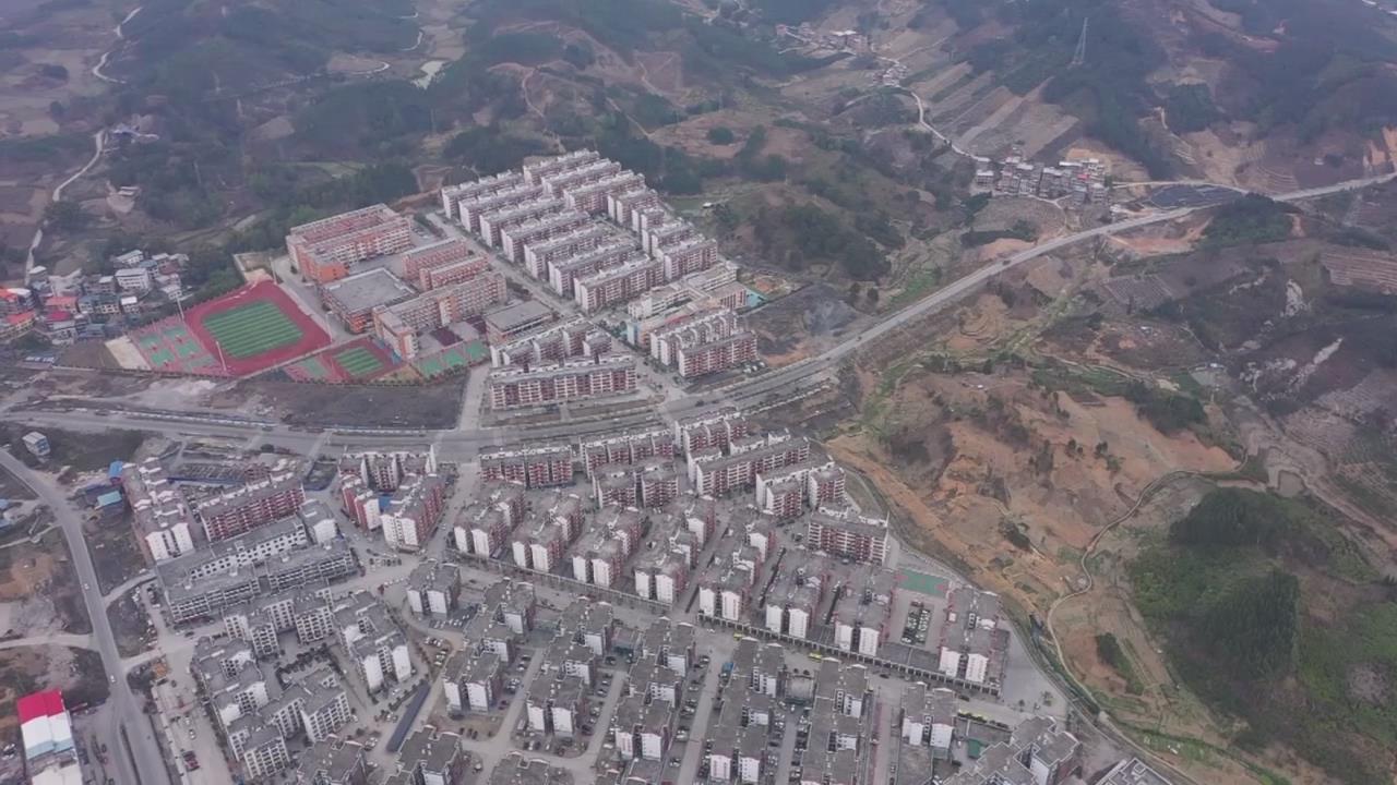 ���ƻ�����ʩ���� ���Ⱥ���Ҹ���ɫ